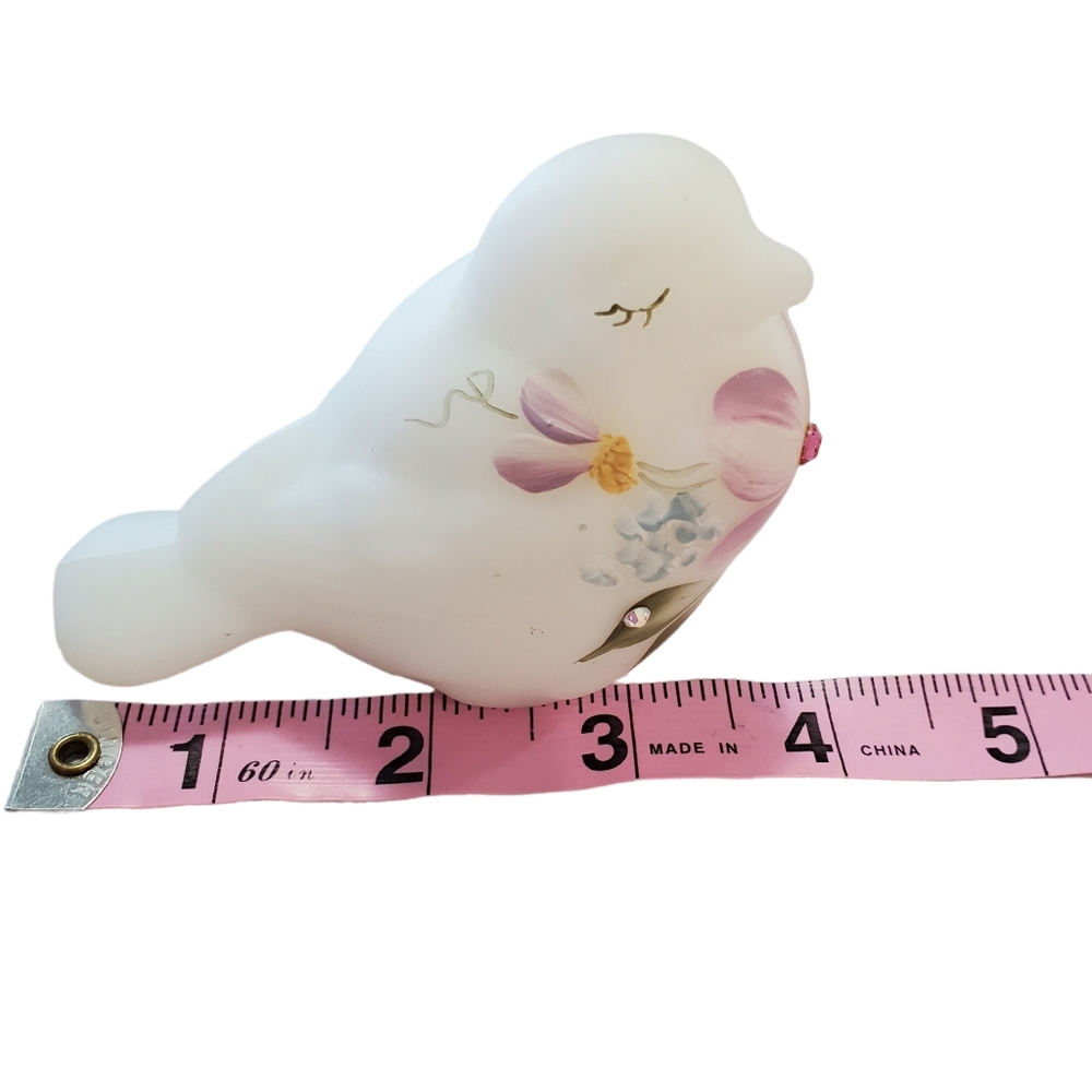 Fenton White Hand Painted Song Bird With Rhinestones 100 Year Anniversary - Picture 4 of 9